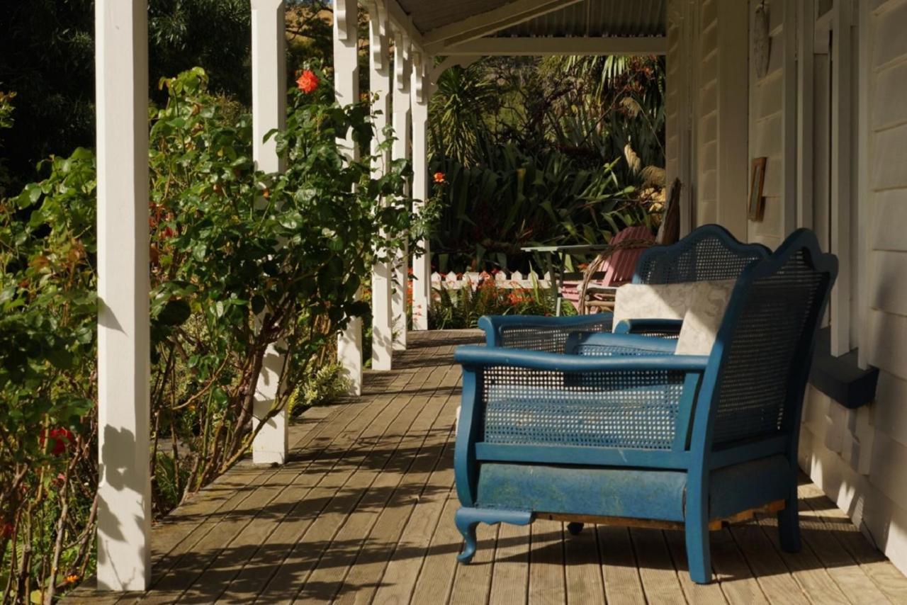 Halfmoon Cottage Akaroa Exterior photo