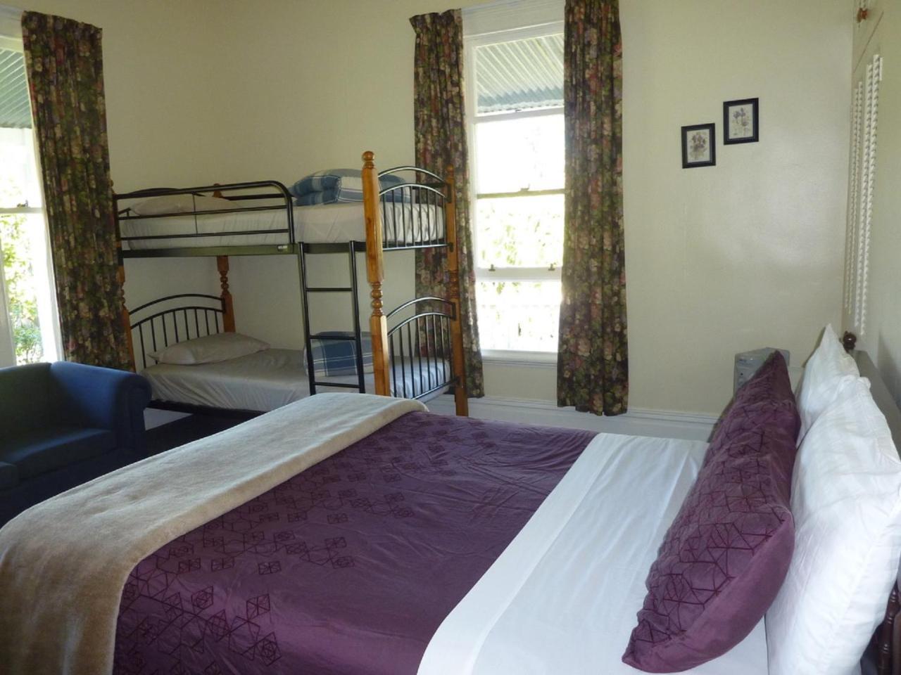 Halfmoon Cottage Akaroa Exterior photo